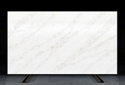 Super Jumbo Calacatta Sandy Quartz Builders Select